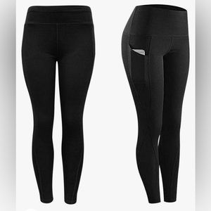 NWOT Women’s activewear leggings w/  2 deep side pockets,pull on closure. Medium